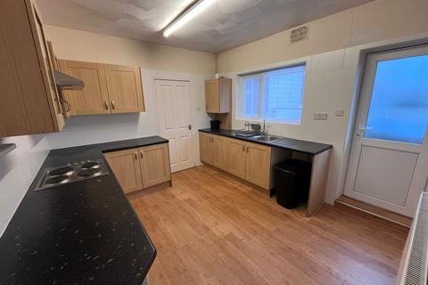 undefined, 1st Floor Flat, Oystermouth Road, Swansea. SA1 3UJ