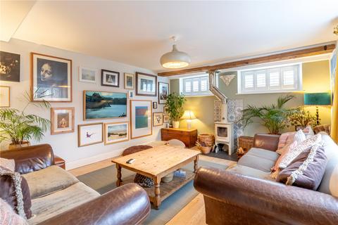 undefined, The Broadway, Lambourn, Hungerford, Berkshire, RG17
