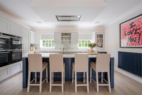 4 bedroom detached house for sale, Springfield Road, Camberley