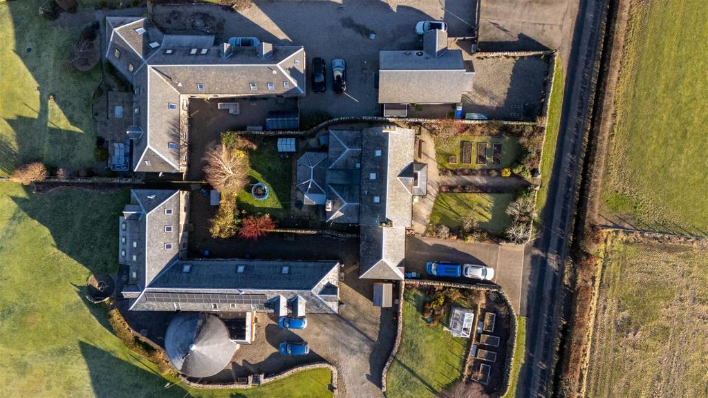 Lochie Farmhouse, Duchally Rd, Auchterarder - D-18