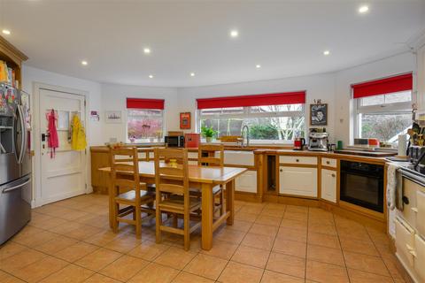 5 bedroom detached house for sale, Duchally Road, Auchterarder