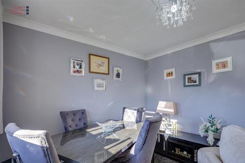 undefined, 18 Radford Close, Ravenfield, S65 4LD