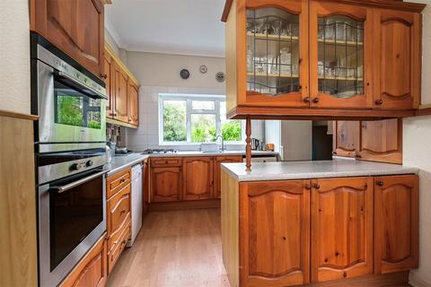undefined, Cedar Road, Hampshire GU14