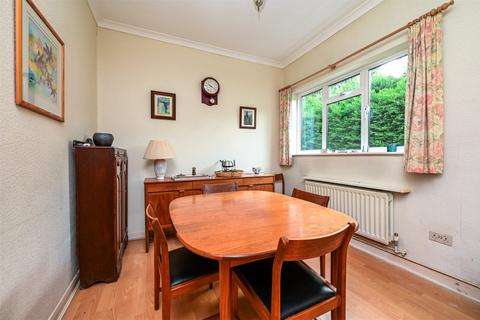 undefined, Cedar Road, Hampshire GU14