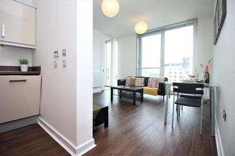 undefined, Staten House, The Hub