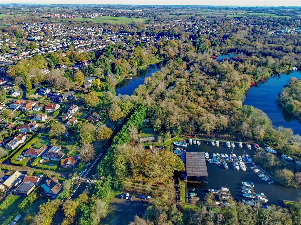 Brundall.jpg