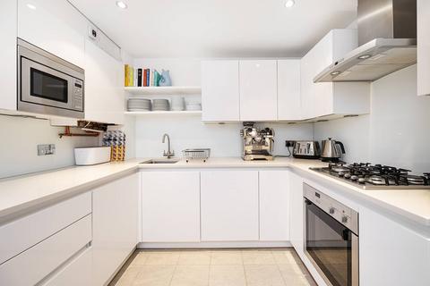 2 bedroom flat for sale, Batemans Row, Shoreditch, London, EC2A