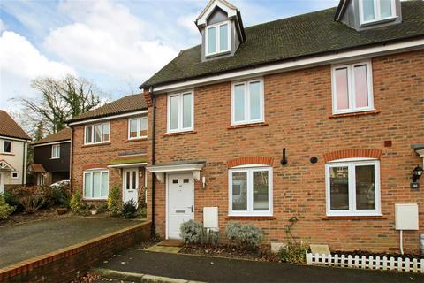 3 bedroom semi-detached house for sale, Orchard Close, Burgess Hill, RH15