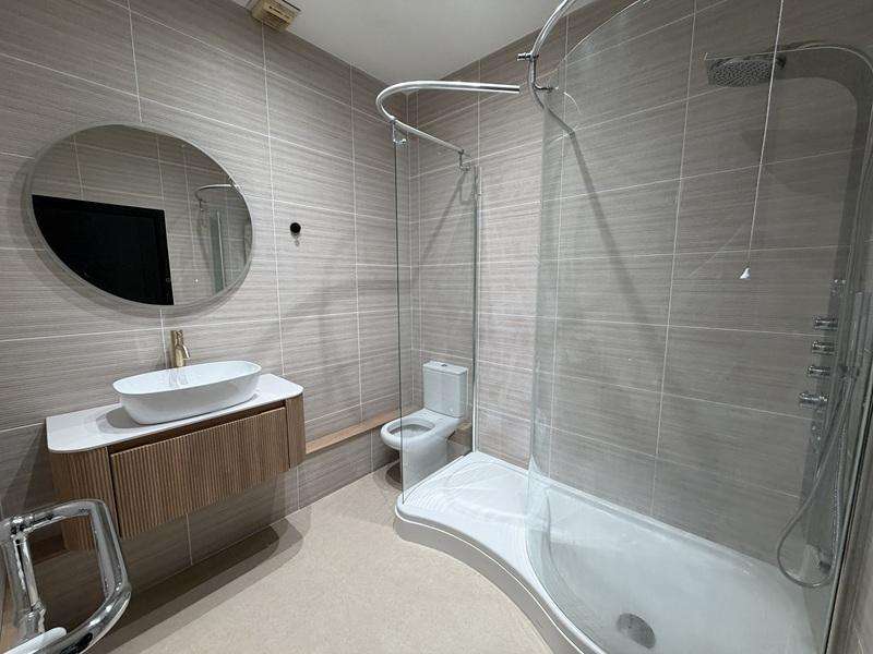 En suite