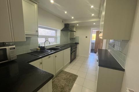 3 bedroom terraced house to rent, Castle Street, Mumbles, SA3