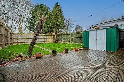 3 bedroom terraced house for sale, Woolmer Drive, Hemel Hempstead, HP2