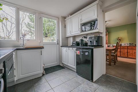 3 bedroom terraced house for sale, Woolmer Drive, Hemel Hempstead, HP2