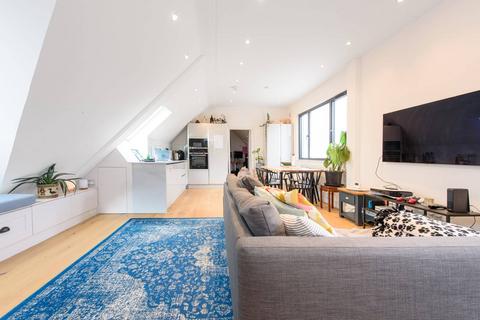Woodstock Road, Golders Green, LONDON, NW11