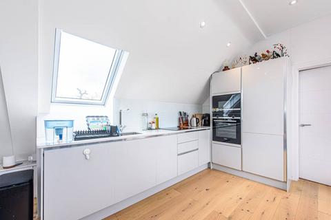 2 bedroom flat for sale, Woodstock Road, Golders Green, LONDON, NW11