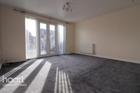 undefined, New Forest Way, Leeds