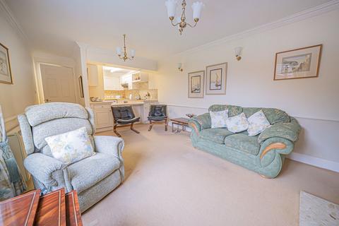 2 bedroom flat for sale, Bushell Drive, Beech Court Bushell Drive, B91