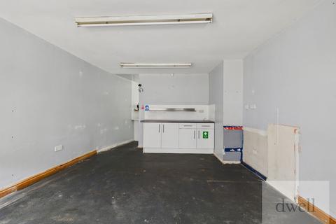 undefined, Town Street, Yeadon, Leeds, West Yorkshire, LS19 7EQ