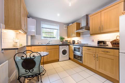 2 bedroom flat for sale, York Road, New Barnet, Barnet, EN5