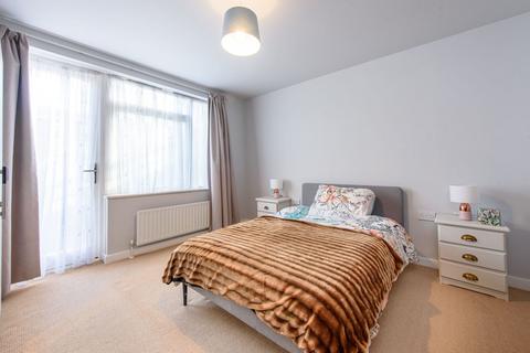 York Road, New Barnet, Barnet, EN5