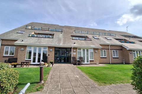 2 bedroom flat for sale, Hilditch Way, Nuneaton, CV11