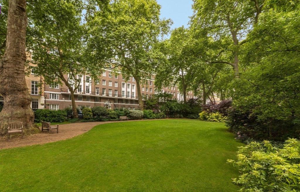 Bryanston Square