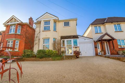 undefined, Leigh Road, Eastleigh