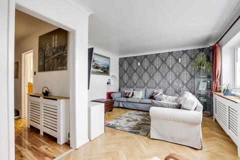 4 bedroom semi-detached house for sale, Petersham Road, Nottingham NG10