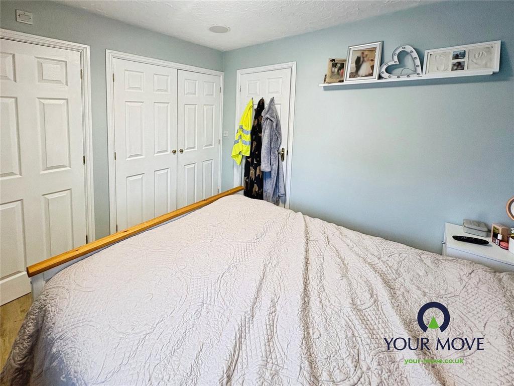 Bedroom 1 No. 14