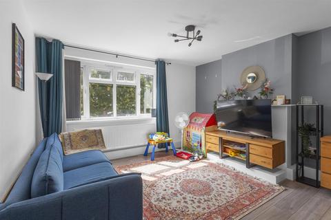 3 bedroom apartment for sale, St Charles Square  London