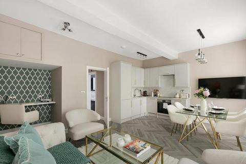 1 bedroom apartment for sale, Westbourne Gardens London