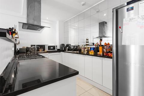 3 bedroom apartment for sale, Elsham Road, London, W14