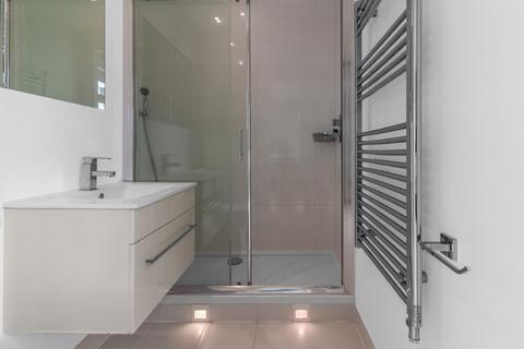 2 bedroom apartment for sale, The Westbourne, 1 Artesian Road London