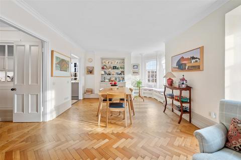 2 bedroom apartment for sale, Lansdowne House, Lansdowne Road, London, W11