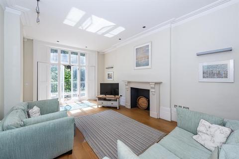 undefined, Upper Addison Gardens, London, W14