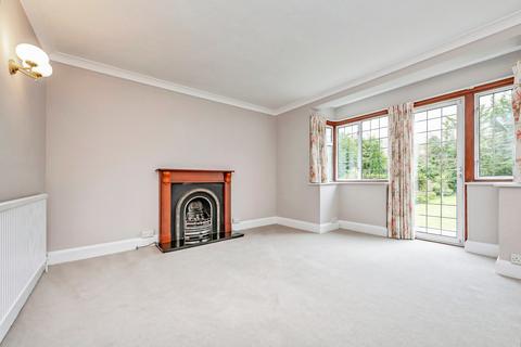 undefined, Southwood Avenue, Coulsdon CR5