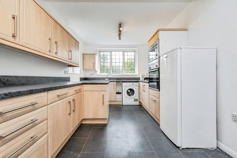 undefined, Southwood Avenue, Coulsdon CR5