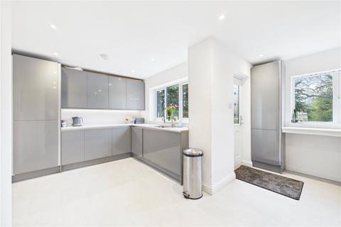 3 bedroom detached house for sale, Ambrose Road, Tadley, Hampshire, RG26