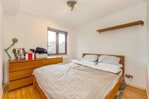 1 bedroom flat to rent, Dorney Court, Ranelagh Gardens SW6