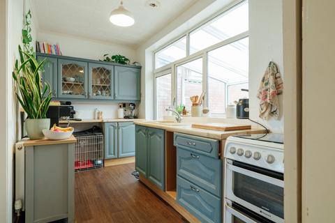 3 bedroom semi-detached house for sale, Worcester WR3