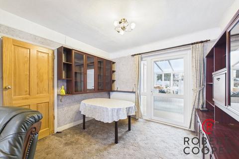 3 bedroom end of terrace house for sale, Wentworth Drive, Pinner, HA5