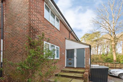 undefined, Dudley Close, Bordon, GU35