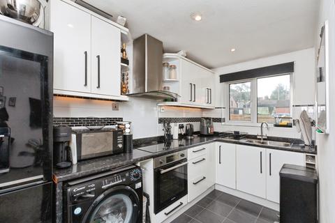1 bedroom flat for sale, Dudley Close, Bordon, GU35