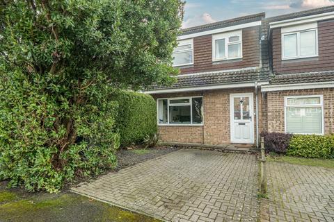 Greenfields Avenue, Alton, Hampshire, GU34