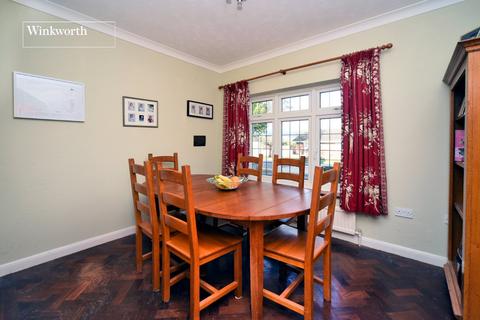 undefined, Northey Avenue, Cheam, Sutton, SM2
