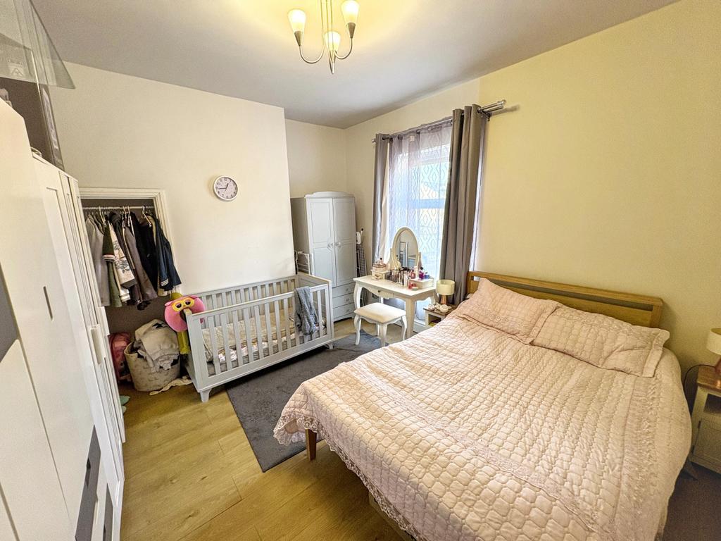 64 Lovat Road