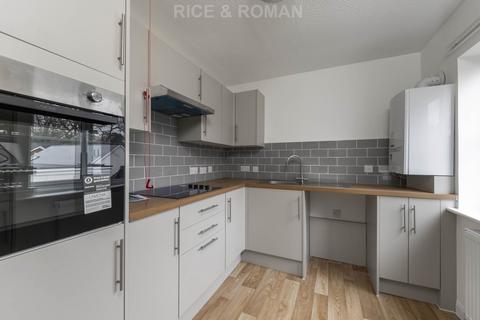 2 bedroom retirement property for sale, Crowthorne RG45