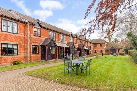 undefined, Crowthorne RG45