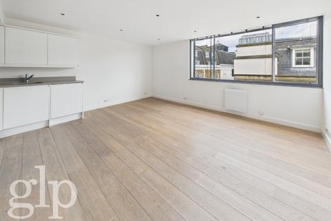undefined, Shelton Street, Covent Garden, WC2H