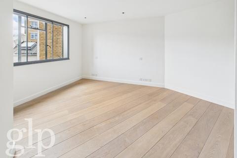 undefined, Shelton Street, Covent Garden, WC2H