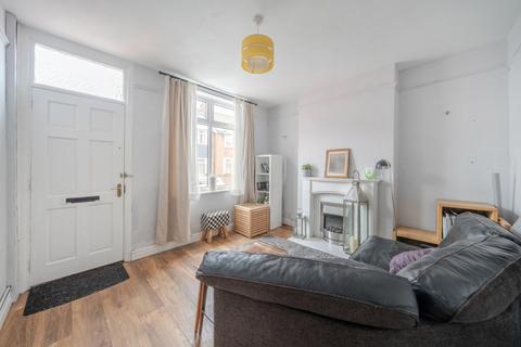 2 bedroom terraced house for sale, Harcourt Road, Nottingham, Nottinghamshire, NG7